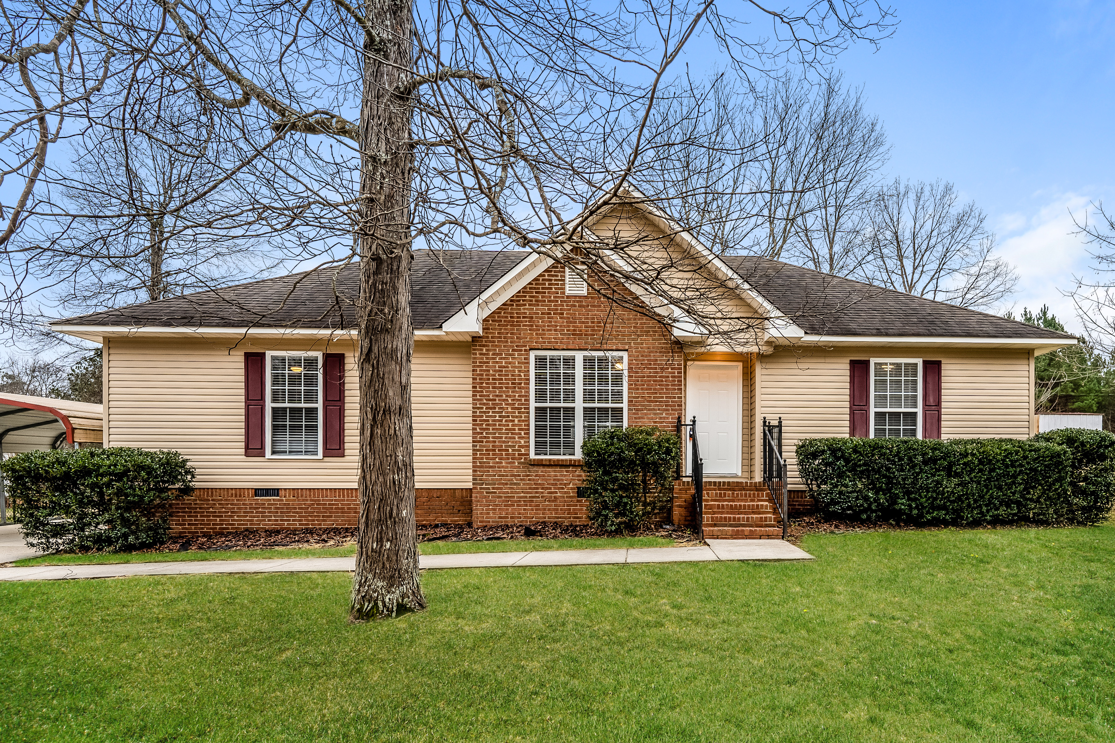 365 WOODEN TRACE CIR SPRINGVILLE, AL 35146